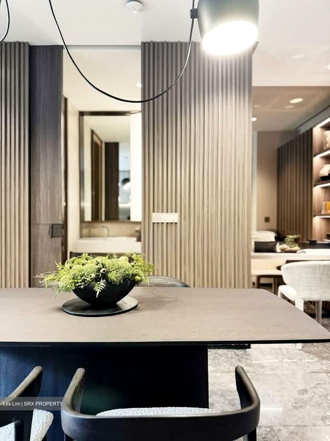 19 Nassim (D10), Apartment #573671211